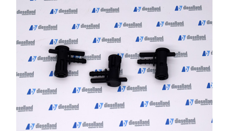 Штуцер обратки L DL-2017NWPZ1 Bosch Piezo Mercedes-Benz 0986612922